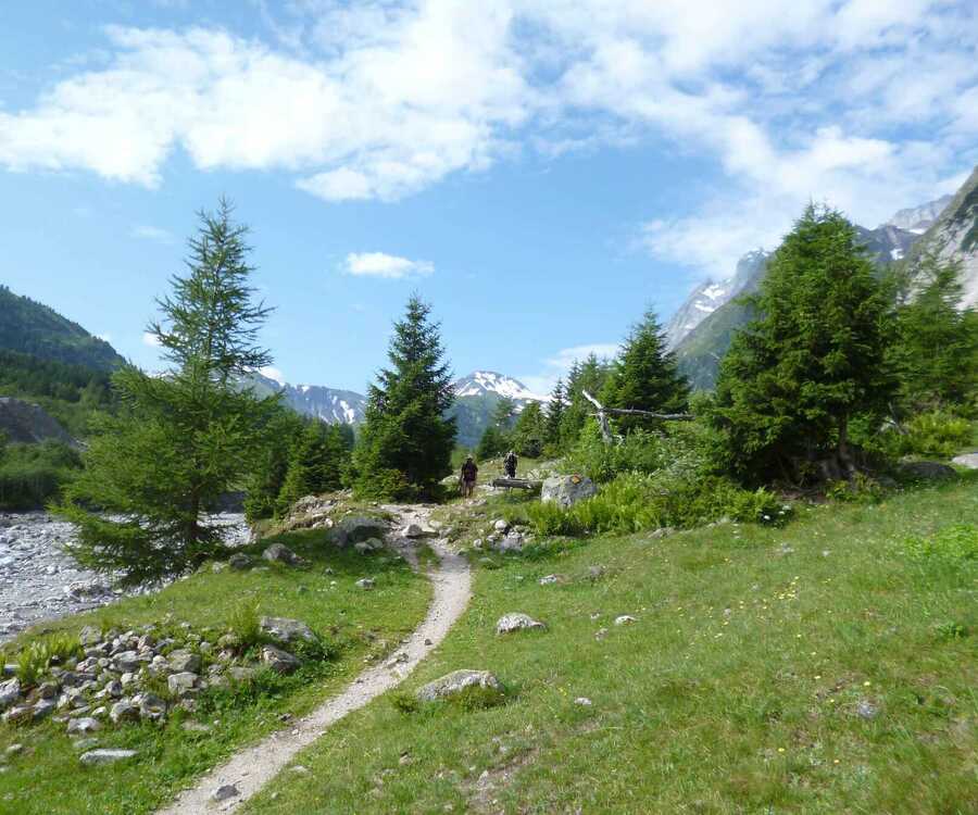 TMB swiss val ferret route diversion